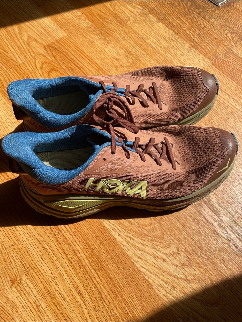 Hoka Challenger 8 - Picture 2 of 15